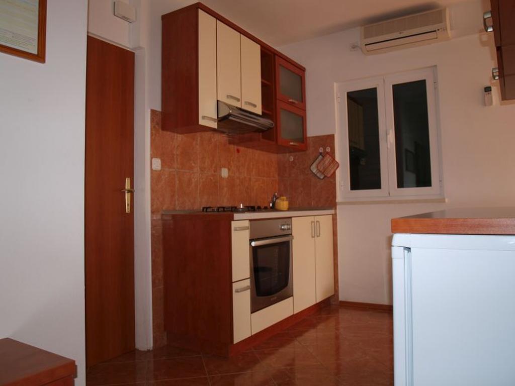 Apartments Mia Postira Szoba fotó